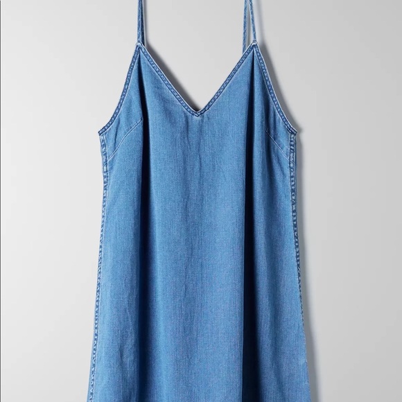 Aritzia Vivienne Chambray Dress - Picture 2 of 6